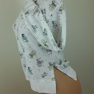 Peanuts Lightweight Sweatshirt Skating Snow shirt charlie brown snoopy Christmas